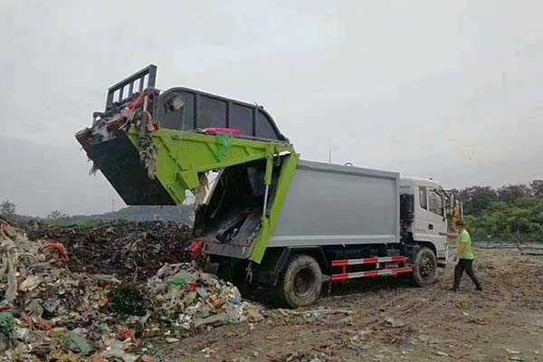 3-19120214095LW.jpg 3-19120214095LW.jpg